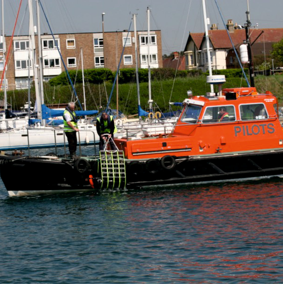Jason's Cradle Man Overboard System